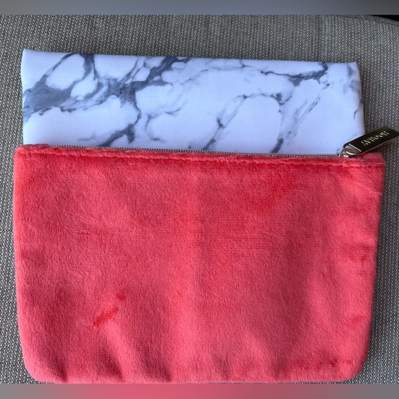 2 IPSY Pouches/Make up/Cosmetic Bags - Picture 2 of 6